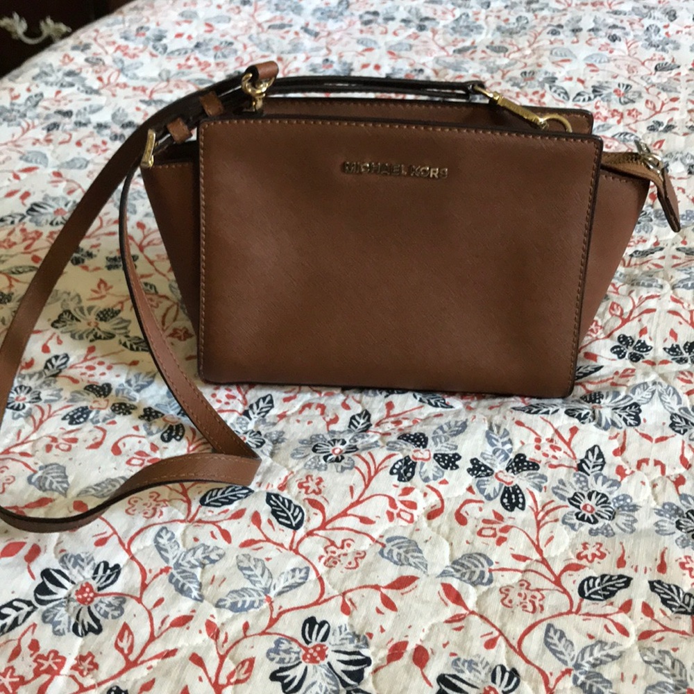 MK PURSE